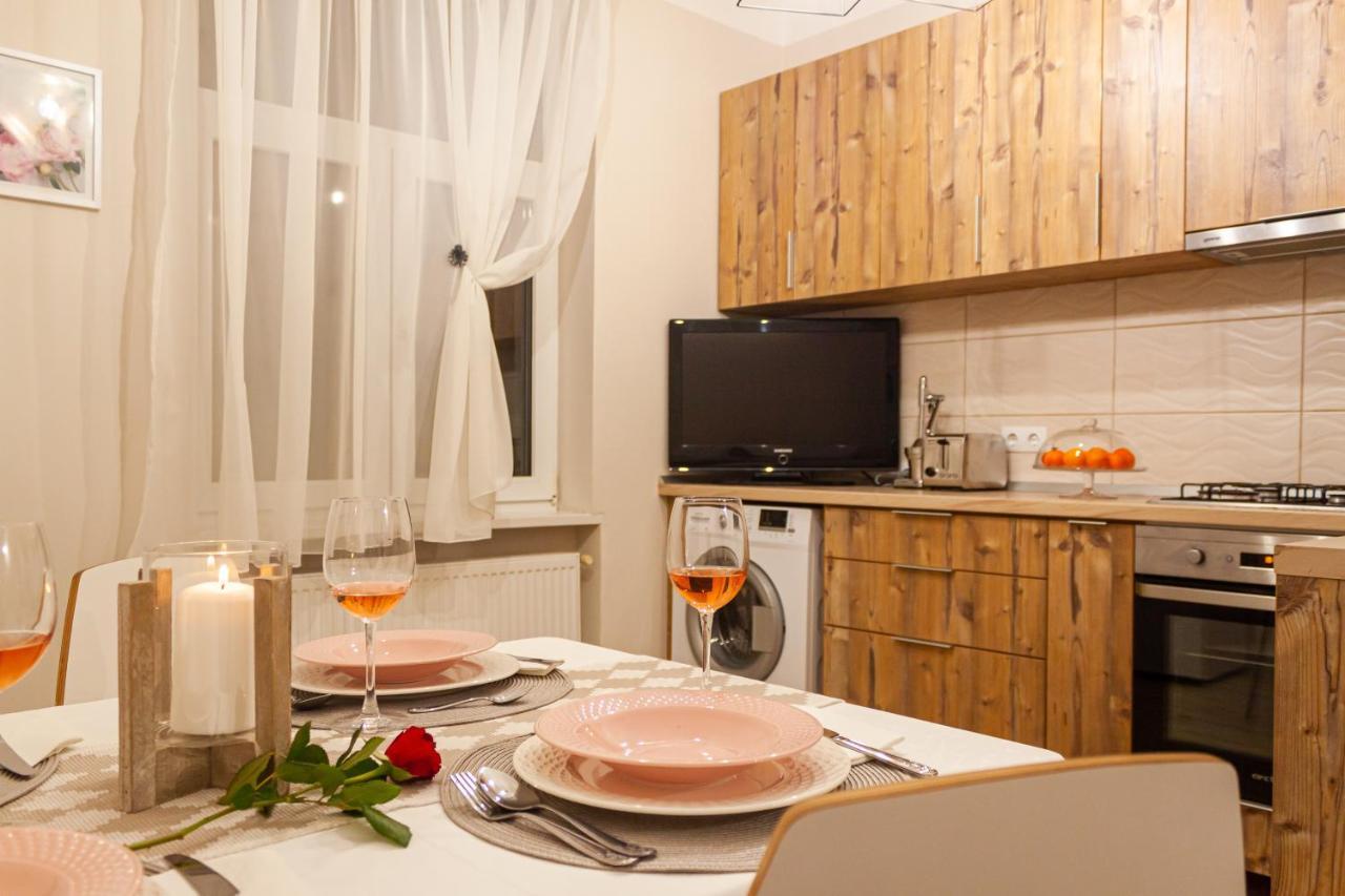 Cozy Family Apartments Brasov Bagian luar foto